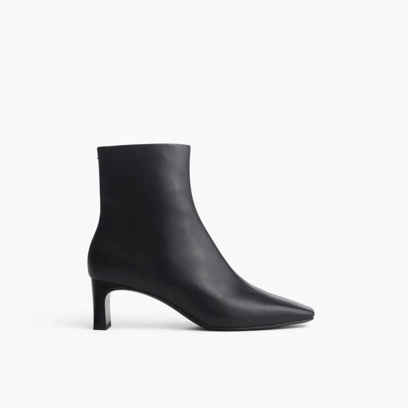 rag & bone Shoes - Rag & Bone Avery Zip Boots Black Leather Sz 39